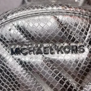 Michael Kors | Bags | Michael Kors Abbey Metallic Quilted  display picture 3